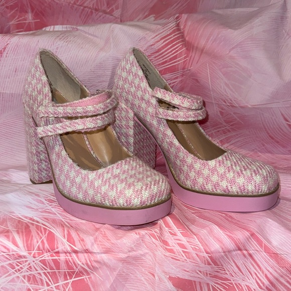 Steve Madden Twice Pink/white platform Mary Jane size 11 - Picture 2 of 8